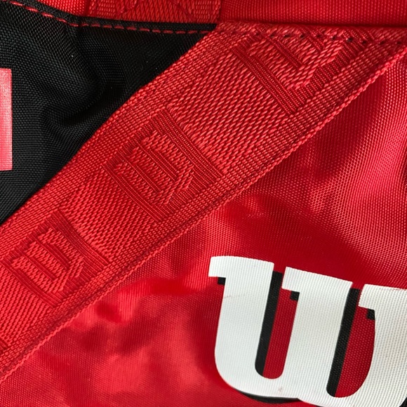 Wilson Sports Shoulder Bag - Picture 8 of 8